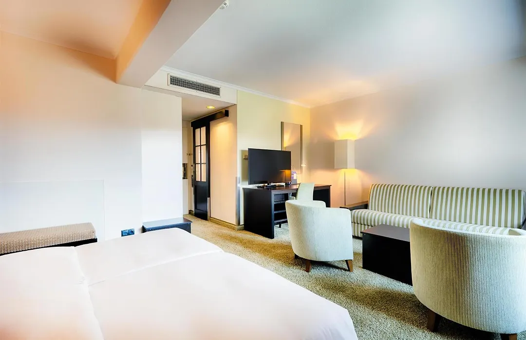 Radisson Blu Senator Hotel, Lübeck-1